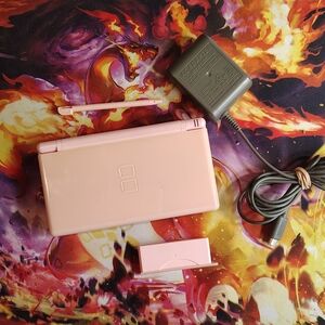 Nintendo DS LITE Coral Pink Handheld System TESTED & WORKING With Charger